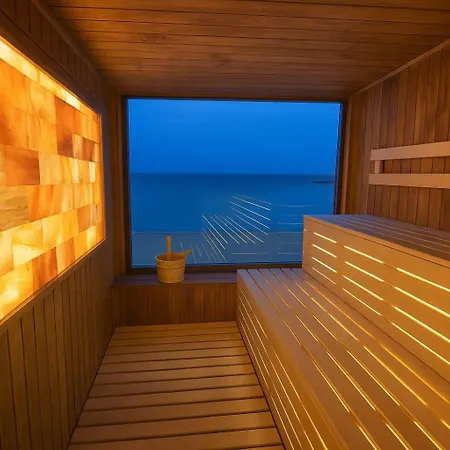 Poem - Roof Pool & Panoramic Sea View Hotel 4*