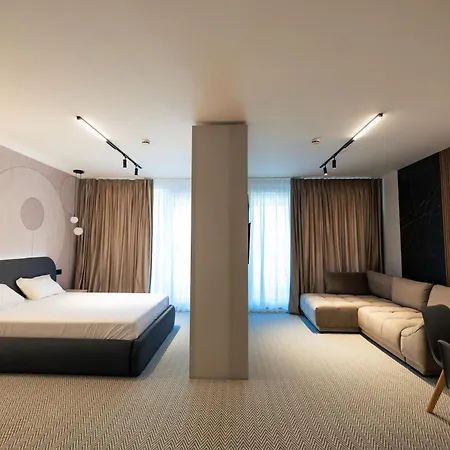 Hotel Poem - Roof Pool & Panoramic Sea View