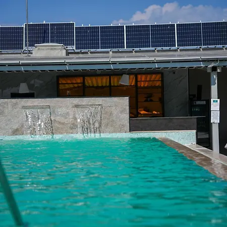 Hotel Poem - Roof Pool & Panoramic Sea View Eforie Nord