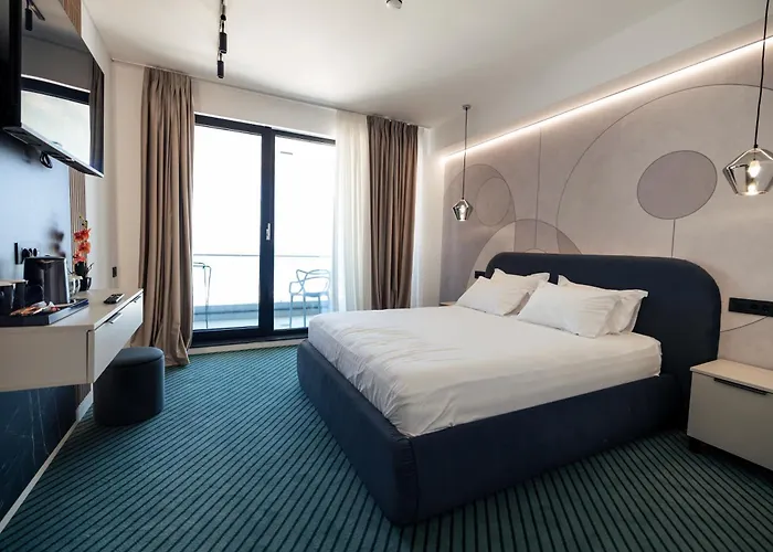 Poem - Roof Pool & Panoramic Sea View