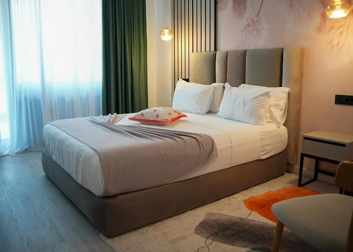 Poem - Roof Pool & Panoramic Sea View Hotel 4*