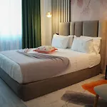 Poem - Roof Pool & Panoramic Sea View Hotel 4*