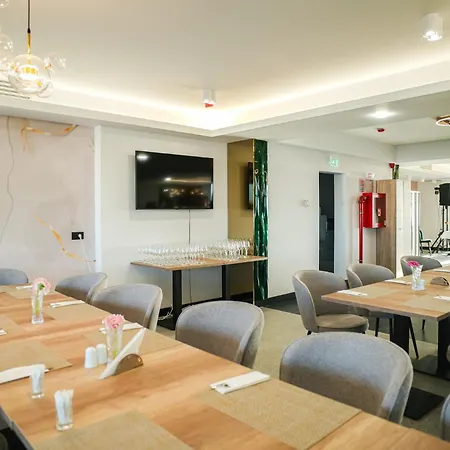 Poem - Roof Pool & Panoramic Sea View Hotel