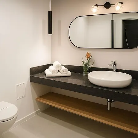 Poem - Roof Pool & Panoramic Sea View Szálloda Észak-Eforie