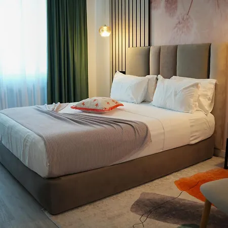 Poem - Roof Pool & Panoramic Sea View Hotel 4*