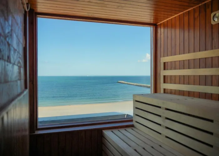 Poem - Roof Pool & Panoramic Sea View Eforie Nord